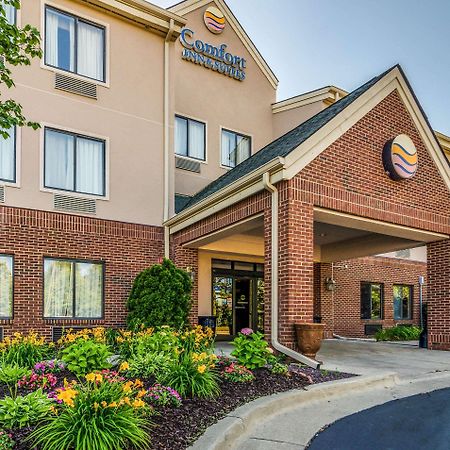 Comfort Inn & Suites University South Illetas Exterior foto